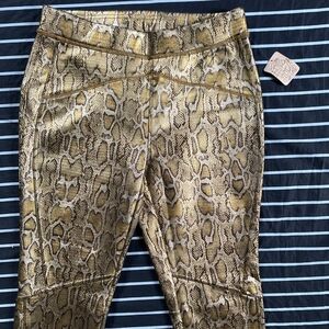 FREE PEOPLE | Snake-Skin Leggings